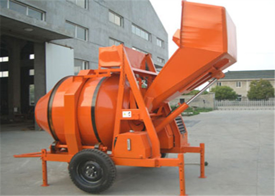中国 プレハブの具体的な構造のための単一シリンダー水硬セメントのトラックミキサ機械 サプライヤー